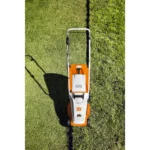 Tondeuse à batterie poussée AK System STIHL RMA 235 Pack – Image 3