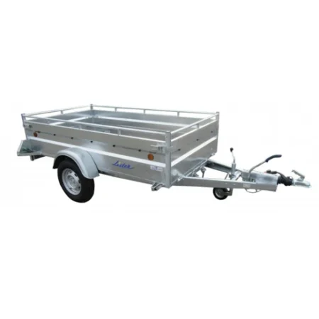 Remorque acier PTAC 1300kg Robust LIDER 34392 avec caisse basculante, plancher bois antidérapant et frein à inertie pour transporter charges lourdes en toute sécurité.