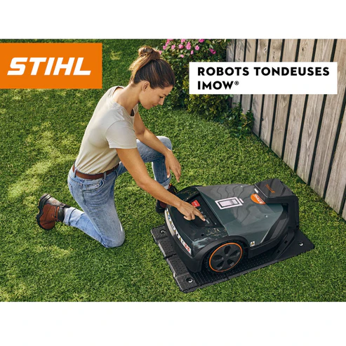 robot-imow-stihl-mise-en-situation_6c823b9a-4a83-477f-9365-191b66badfee Robot tondeuse STIHL IMOW 7 EVO – Image 2