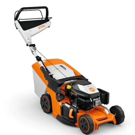 Tondeuse thermique STIHL RM 448 T 46 cm avec fonction 4-en-1 pour pelouses moyennes et terrains inclinés