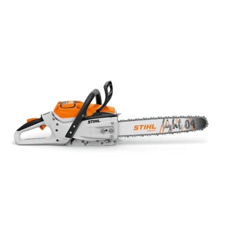 Tronçonneuse à batterie STIHL MSA 300 avec guide 40 cm, utilisée pour abattage et ébranchage d’arbres