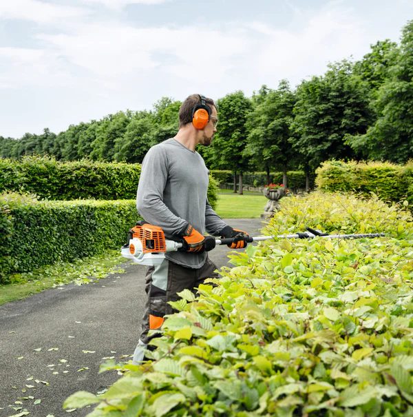 HL92MOD_5c69054b-9e1d-4e0b-9382-796b8d60ef33 Taille-haie sur perche thermique Version courte STIHL HL 91 KC-E – Image 2