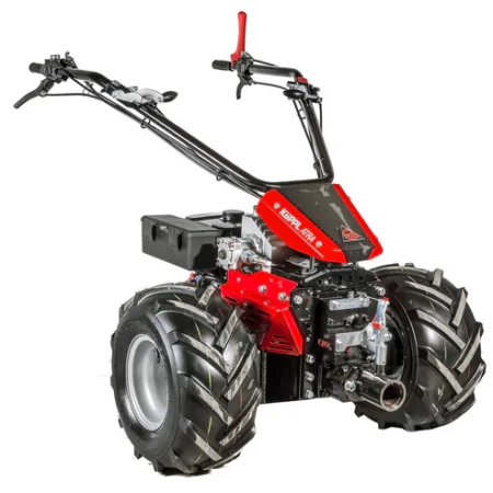 Cellule porte-outils KÖPPL ATRA compacte et maniable avec direction assistée et accessoires portés