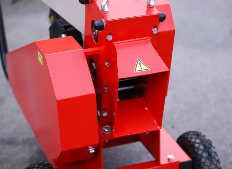 Broyeur de branches thermique AM-60BD 7 ch 60 mm – Image 2