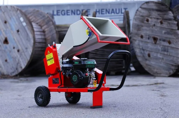 Broyeur de branches thermique AM-60BD 7 ch 60 mm – Image 6