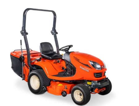 Kubota GR2120 tracteur tondeuse diesel avec grand bac de ramassage pour l’entretien efficace des grandes surfaces.